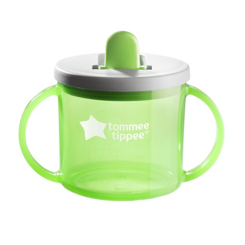 Първа детска чаша Essentials First Cup Tommee Tippee зелена