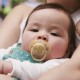 Залъгалки Ultra Soft Philips AVENT + стерилизаторна кутия птица/катерица 6-18м неутрални цветове, plant based, 2бр/оп