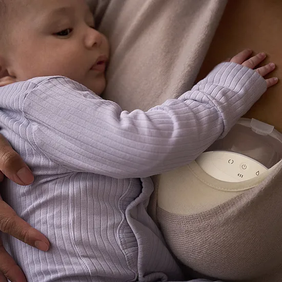 Единична Преносима електрическа помпа Philips Avent Hands-Free Natural Care със силиконов уплътнител SkinSense