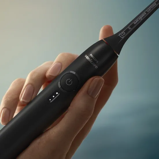 Електрическа четка за зъби Next-Generation Philips Sonicare Серия 3100, черна с калъф за пътуване